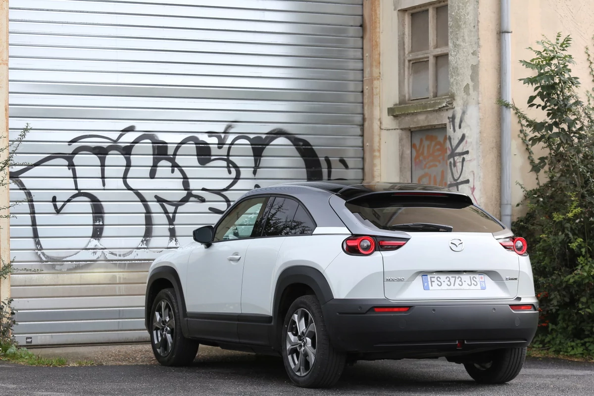 Mazda MX30 © Camille Pinet