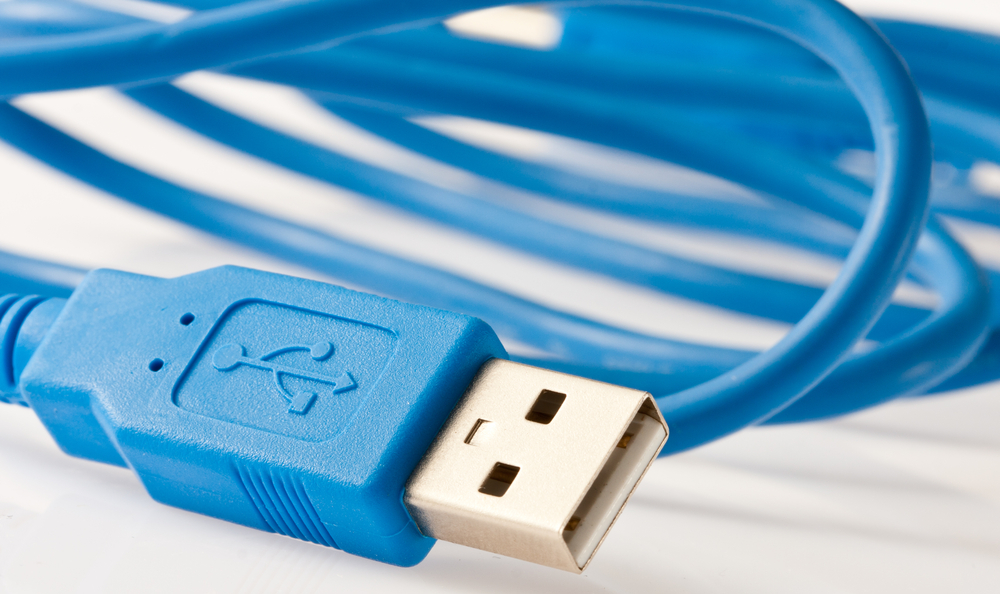 Usb запросы. USB голубого цвета.