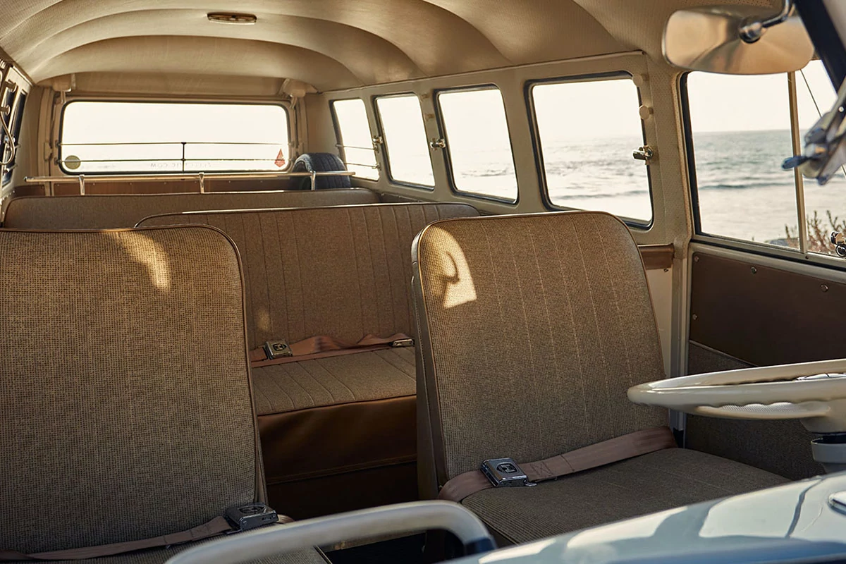Volkswagen-Combi-T1-Zelectric-Omaze-04 © Zelectric Motors