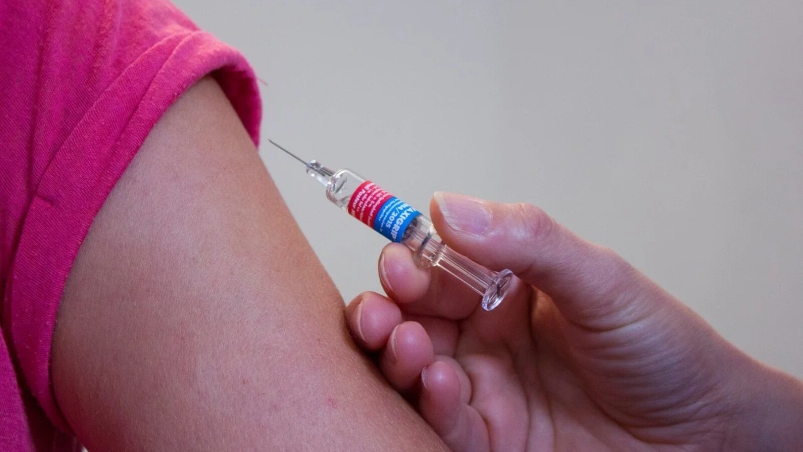 Méfiance ! Des vaccins 