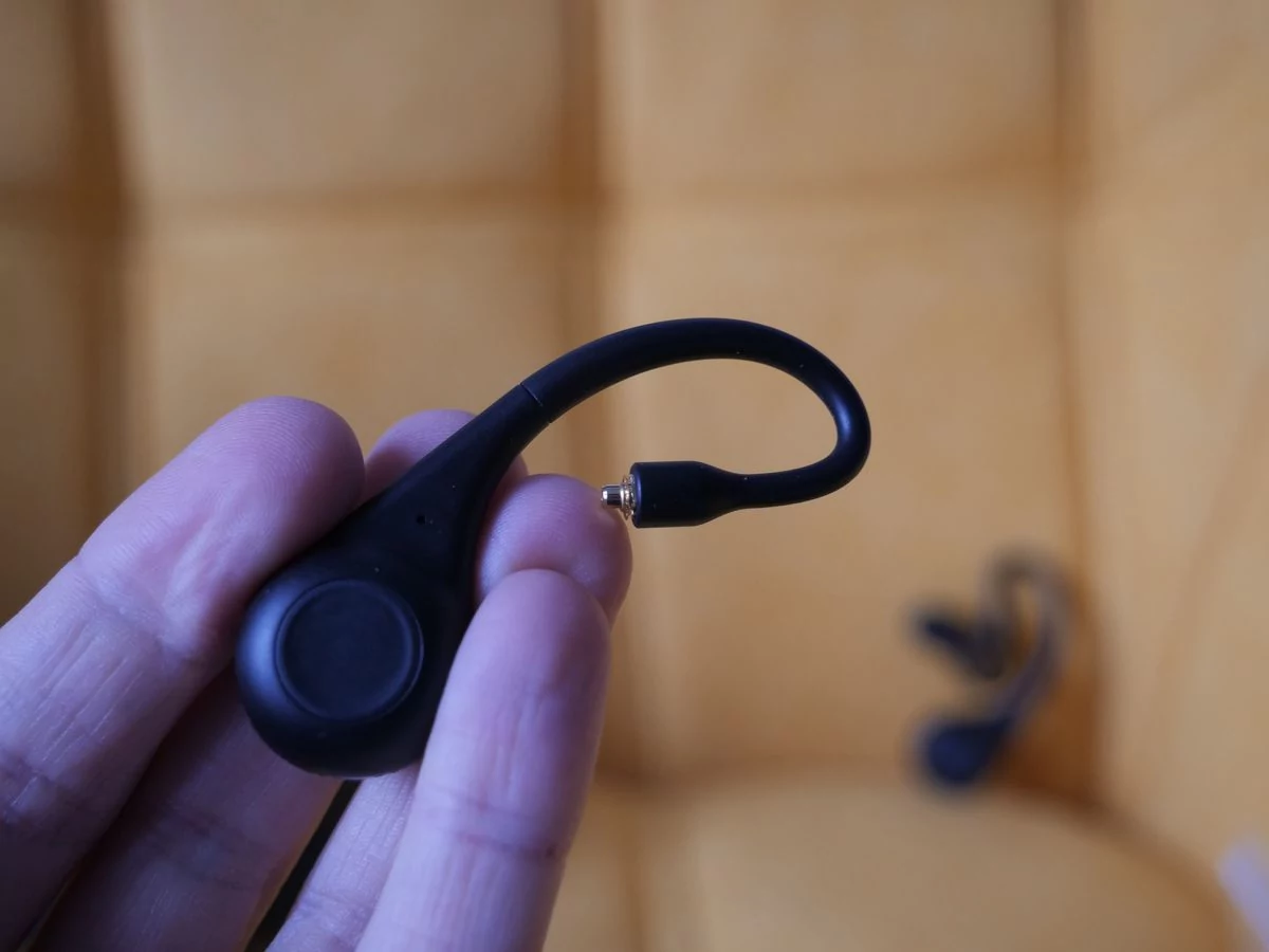 Shure Aonic 215