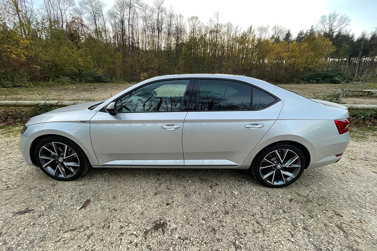 Skoda Superb iV Sportline © Jérôme Cartegini