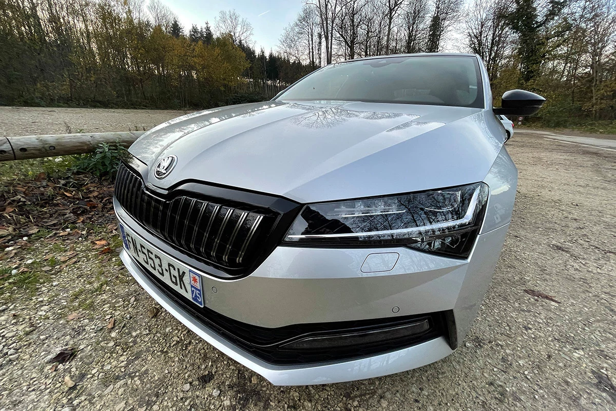 Skoda Superb iV Sportline © Jérôme Cartegini