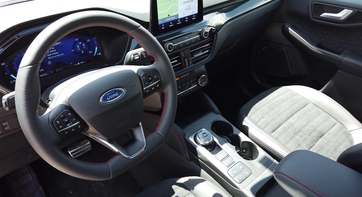 Ford Kuga PHEV © David Nogueira