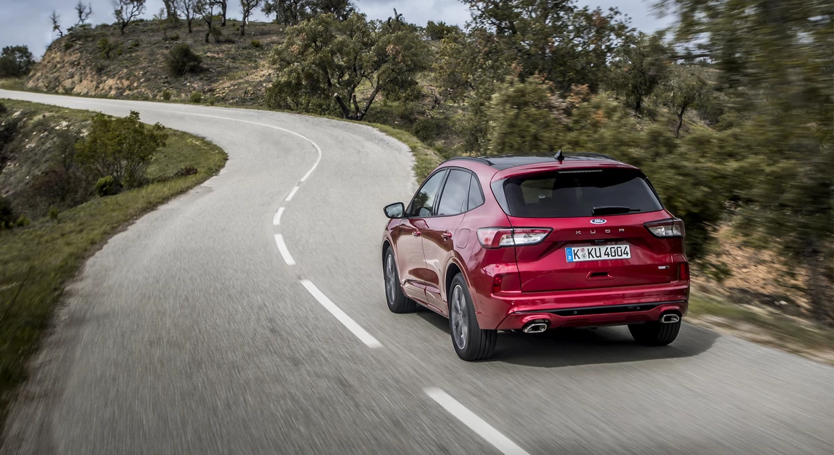 Ford Kuga PHEV © David Nogueira