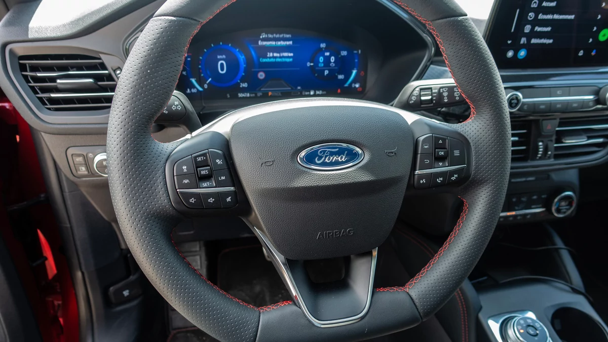 Ford Kuga PHEV © David Nogueira