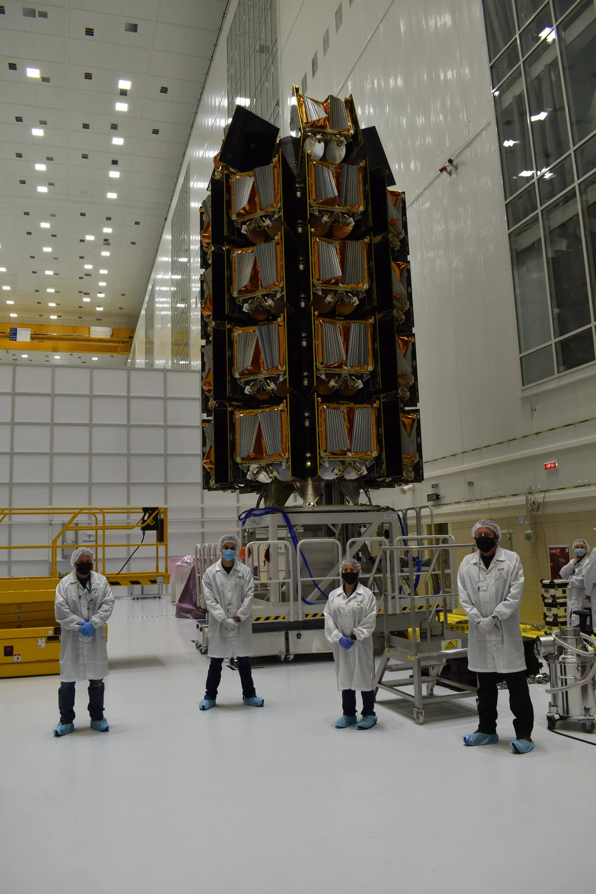OneWeb grappe satellites 2020 © OneWeb/Roscosmos