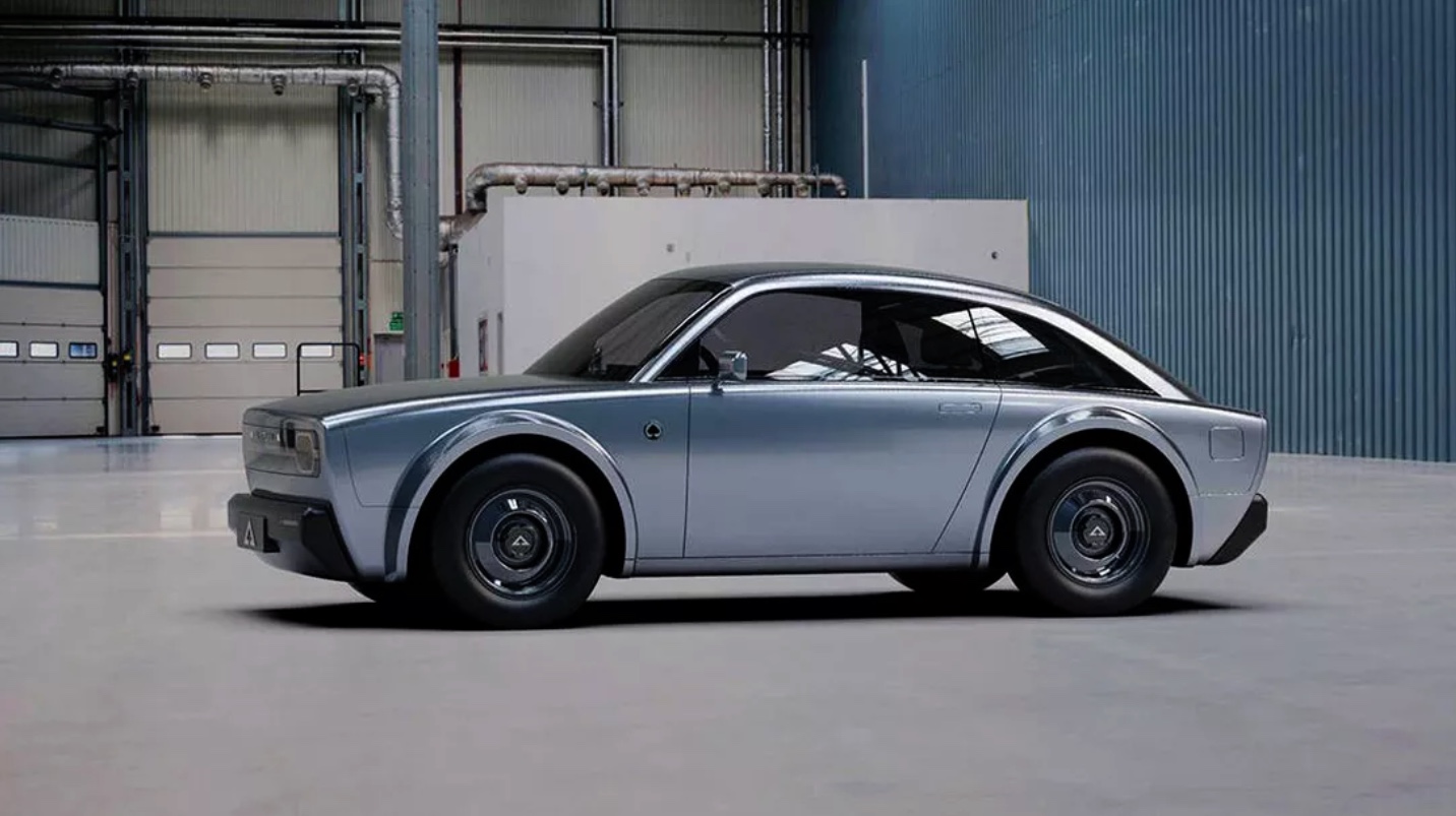 La startup Alpha Motors dévoile Ace, un concept de coupé vintage électrique