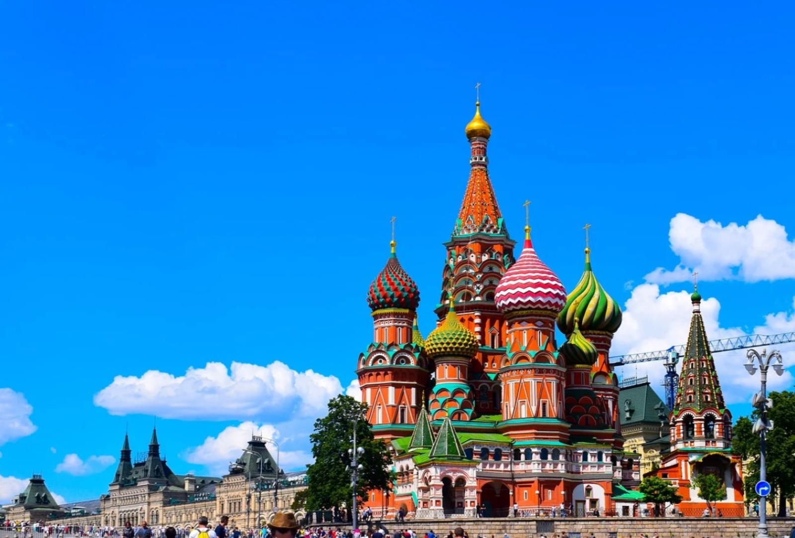 Pourquoi la Russie sanctionne-t-elle Airbnb, Twitch et Pinterest ?