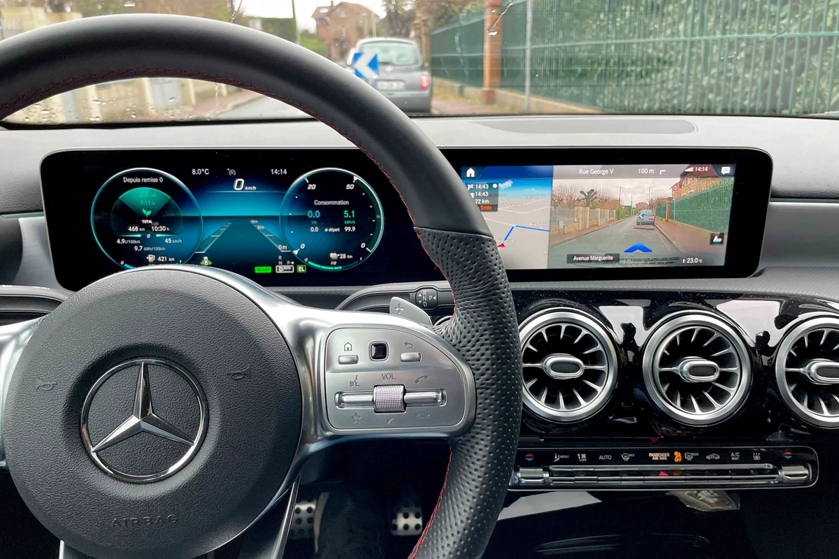 Mercedes Classe A 250e AMG Line © Jérôme Cartegini