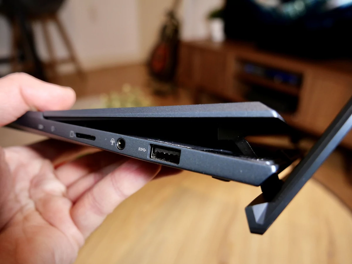 ASUS ZenBook Duo 14 2021-15 © © Nathan Le Gohlisse pour Clubic