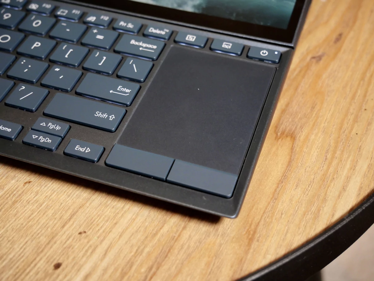 ASUS ZenBook Duo 14 2021-17 © © Nathan Le Gohlisse pour Clubic