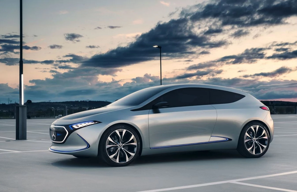 Mercedes EQA