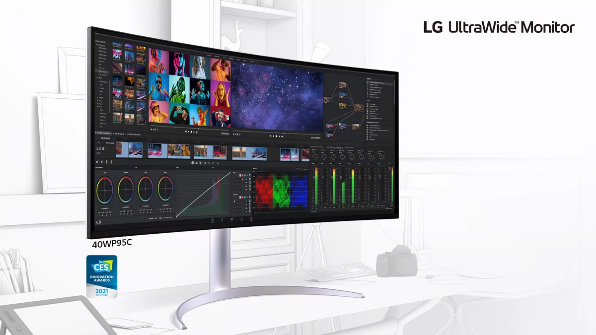 LG UltraWide © LG