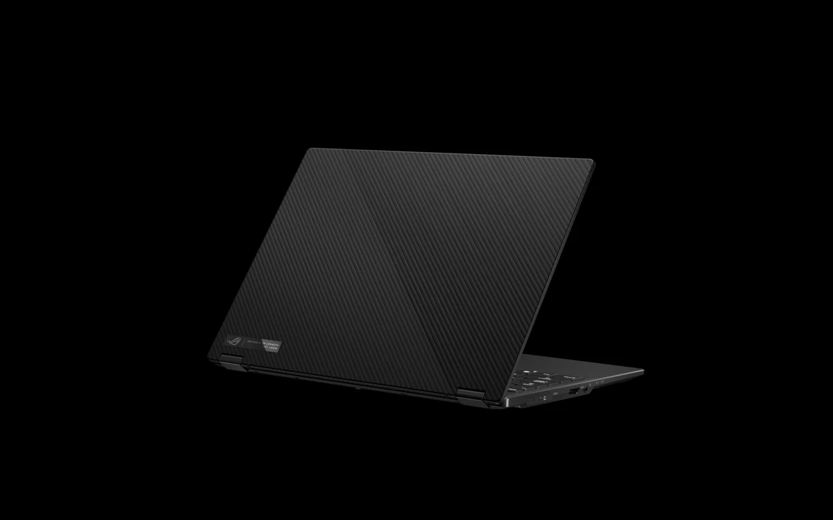 ROG Flow X13-2 © © ASUS