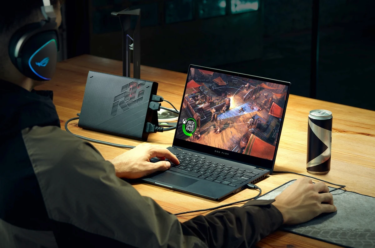 ROG Flow X13-6 © © ASUS
