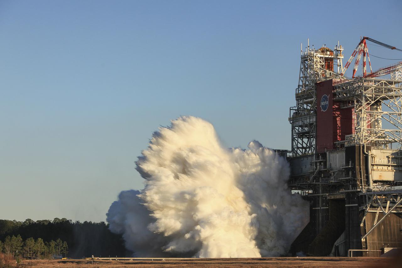 Programme Artemis : le dernier test du lanceur lourd SLS se termine prématurément