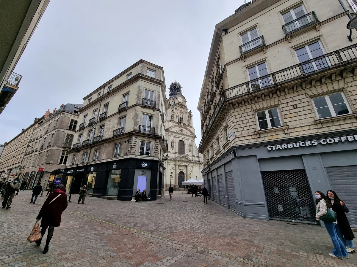 Samsung Galaxy S21 Ultra © © Pierre Crochart pour Clubic