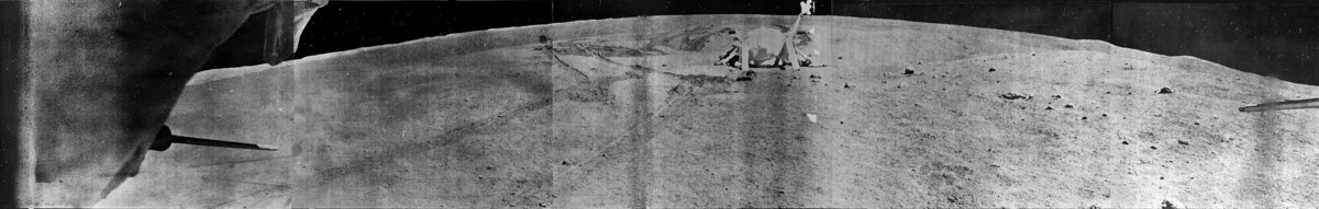 Panorama lunaire effectué par Lunokhod-2. Crédits URSS