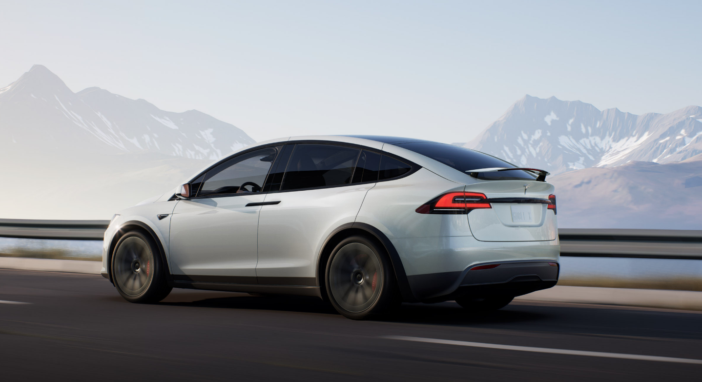 Tesla doit rappeler près de 54 000 véhicules, la conduite autonome en cause