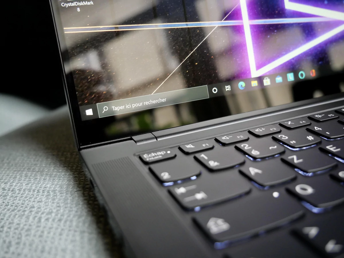 Lenovo Yoga Slim 9i-8 © © Nathan Le Gohlisse pour Clubic