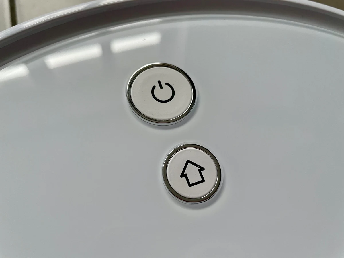 Test Amibot Pure Laser H2O © Mathieu Grumiaux pour Clubic