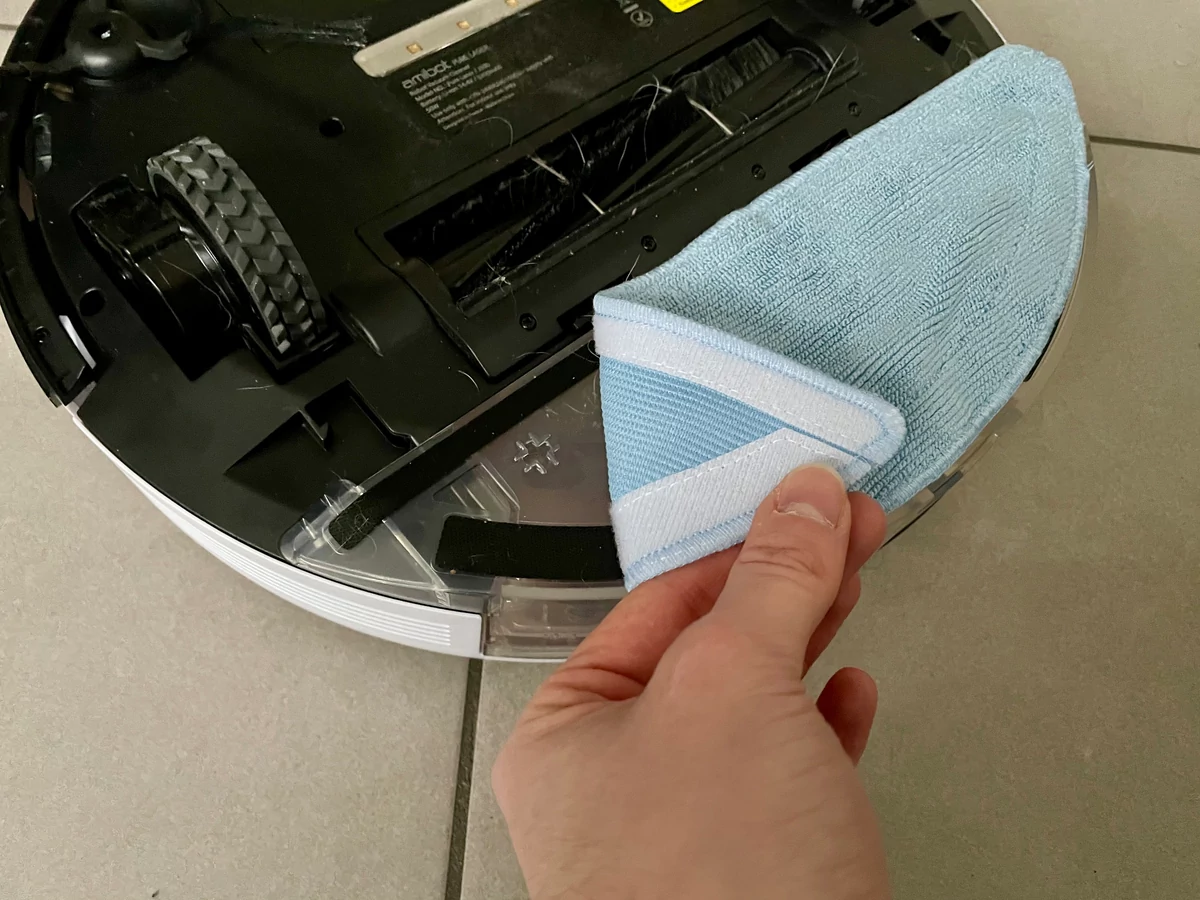 Test Amibot Pure Laser H2O © Mathieu Grumiaux pour Clubic