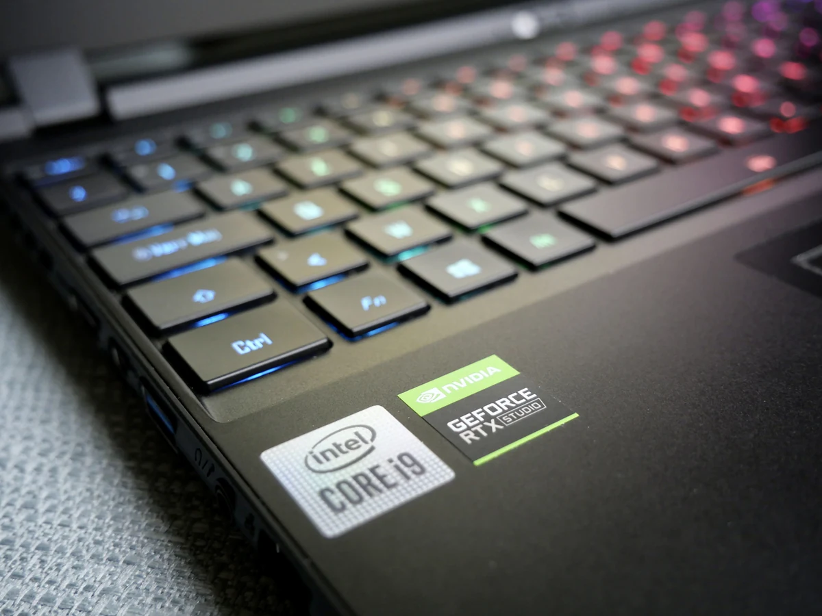 Gigabyte Aero 15 YC OLED-11 © © Nathan Le Gohlisse pour Clubic