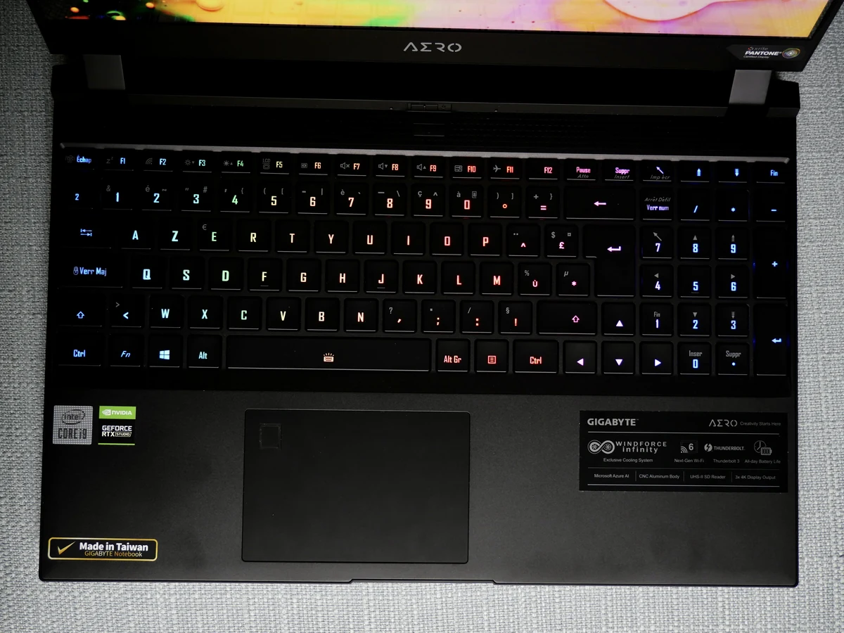 Gigabyte Aero 15 YC OLED-15 © © Nathan Le Gohlisse pour Clubic