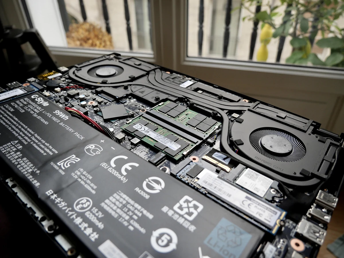 Gigabyte Aero 15 YC OLED-19 © © Nathan Le Gohlisse pour Clubic
