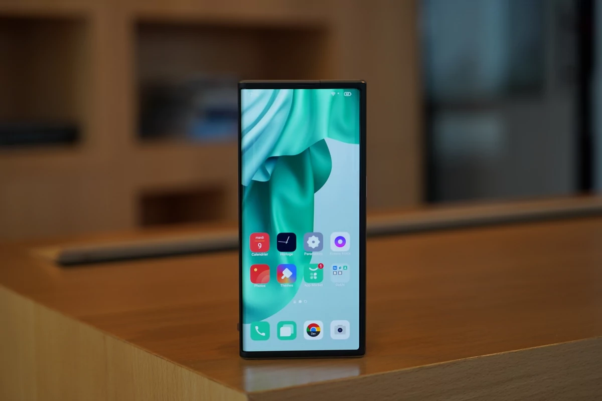 Oppo X 2021 © Clubic - Marc Mitrani