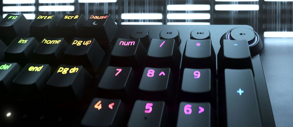Razer Huntsman V2 Analog © Razer