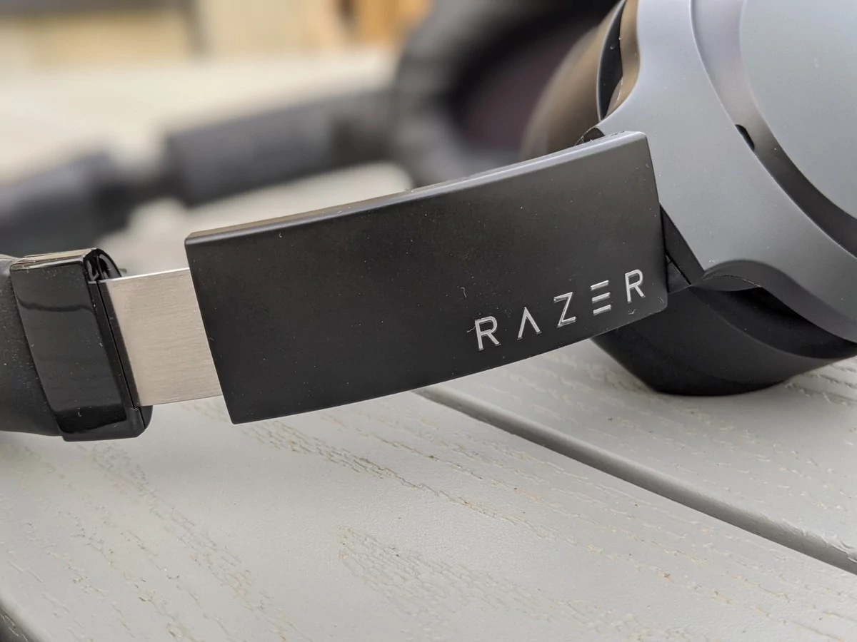 Razer Opus - Casque sans Fil avec Réduction Acti…