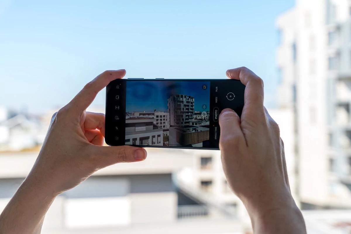 Samsung Galaxy S21+ test © © Pierre Crochart pour Clubic