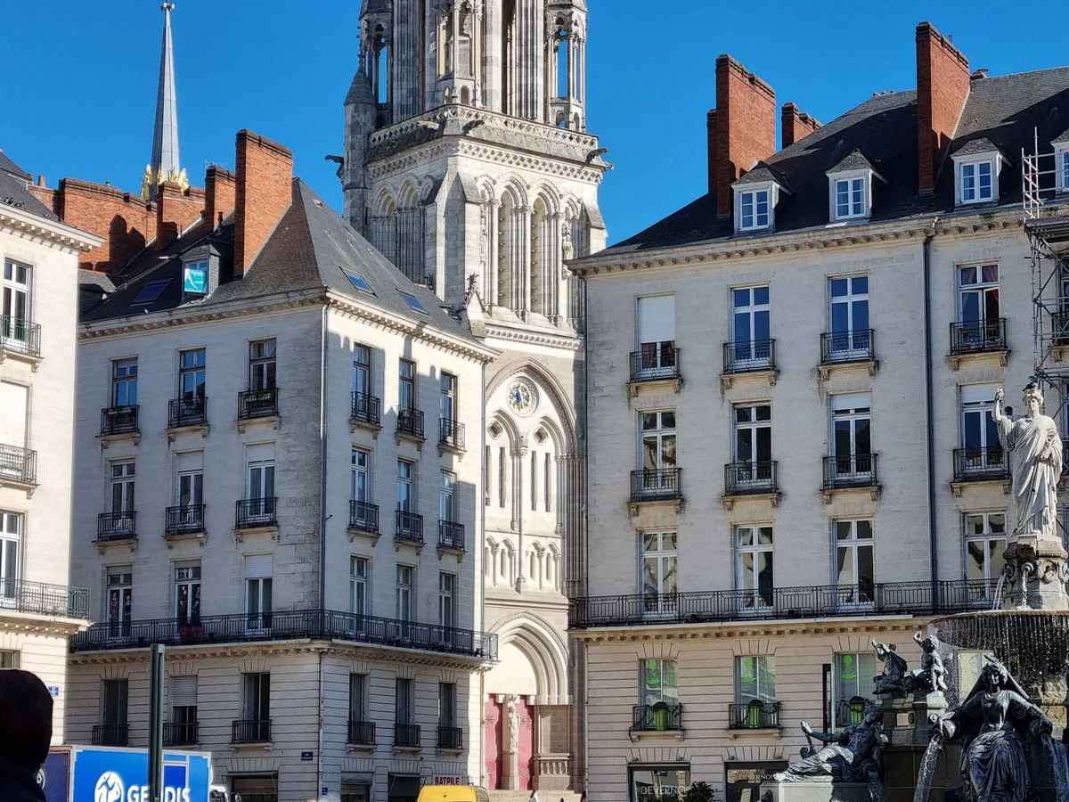 Samsung Galaxy S21+ test © © Pierre Crochart pour Clubic
