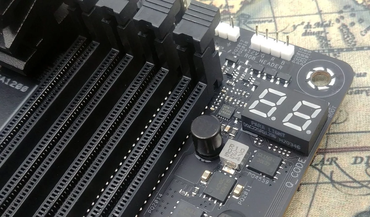 Asus ROG Strix Z590-E Gaming WiFi © Nerces