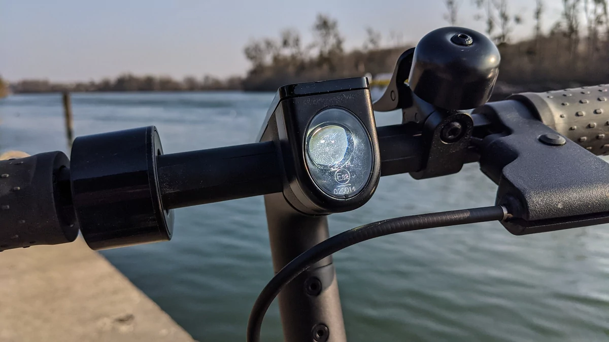 Xiaomi Mi Electric Scooter Pro 2 © David Nogueira
