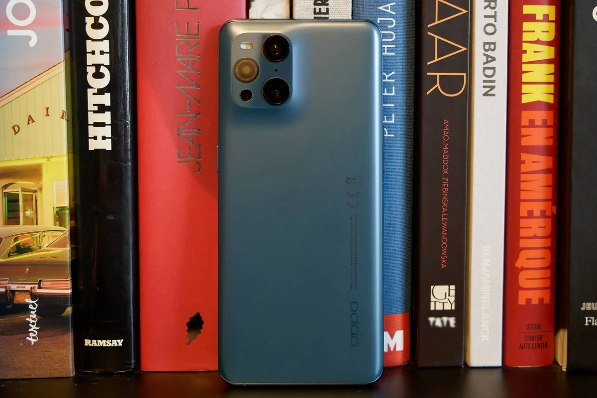 Oppo Find X3 Pro © Clubic - Marc Mitrani