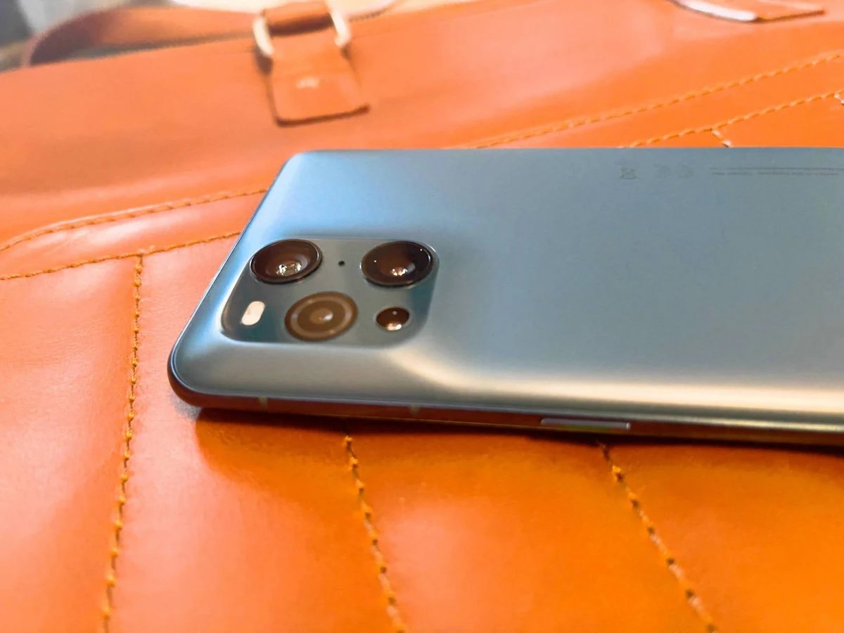 Oppo Find X3 Pro © Clubic - Marc Mitrani