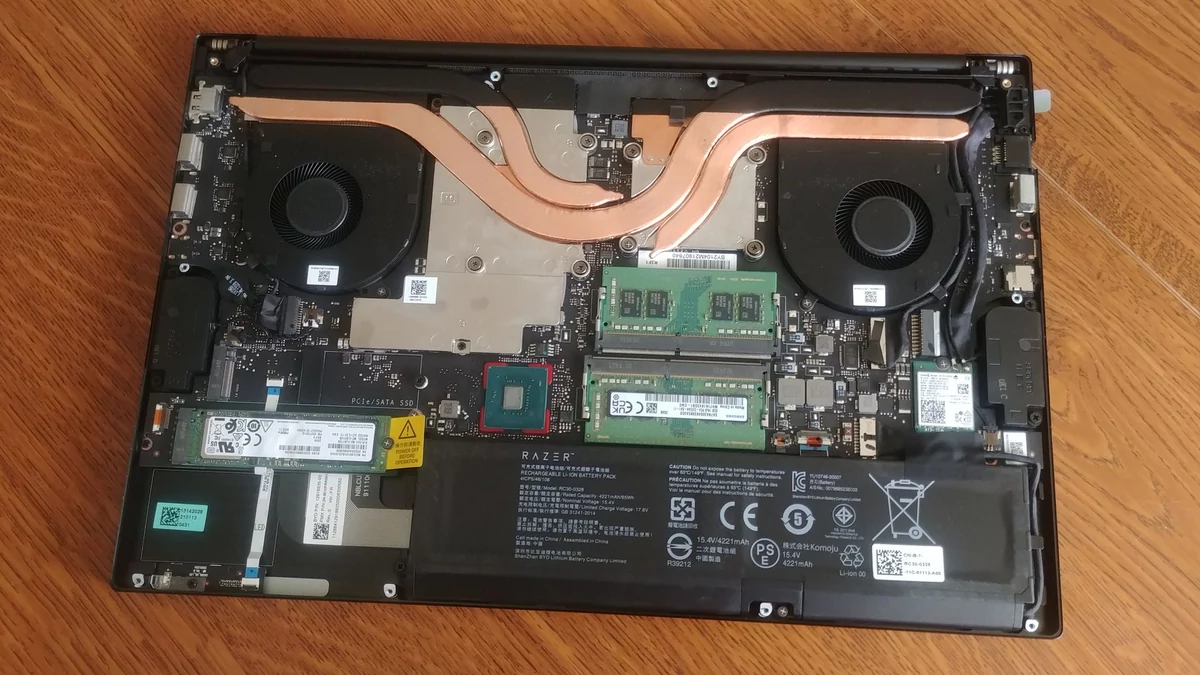 Razer Blade 15 © Nerces