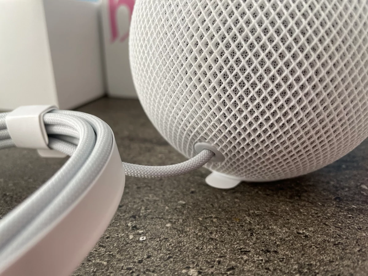 Test HomePod mini © Mathieu Grumiaux pour Clubic