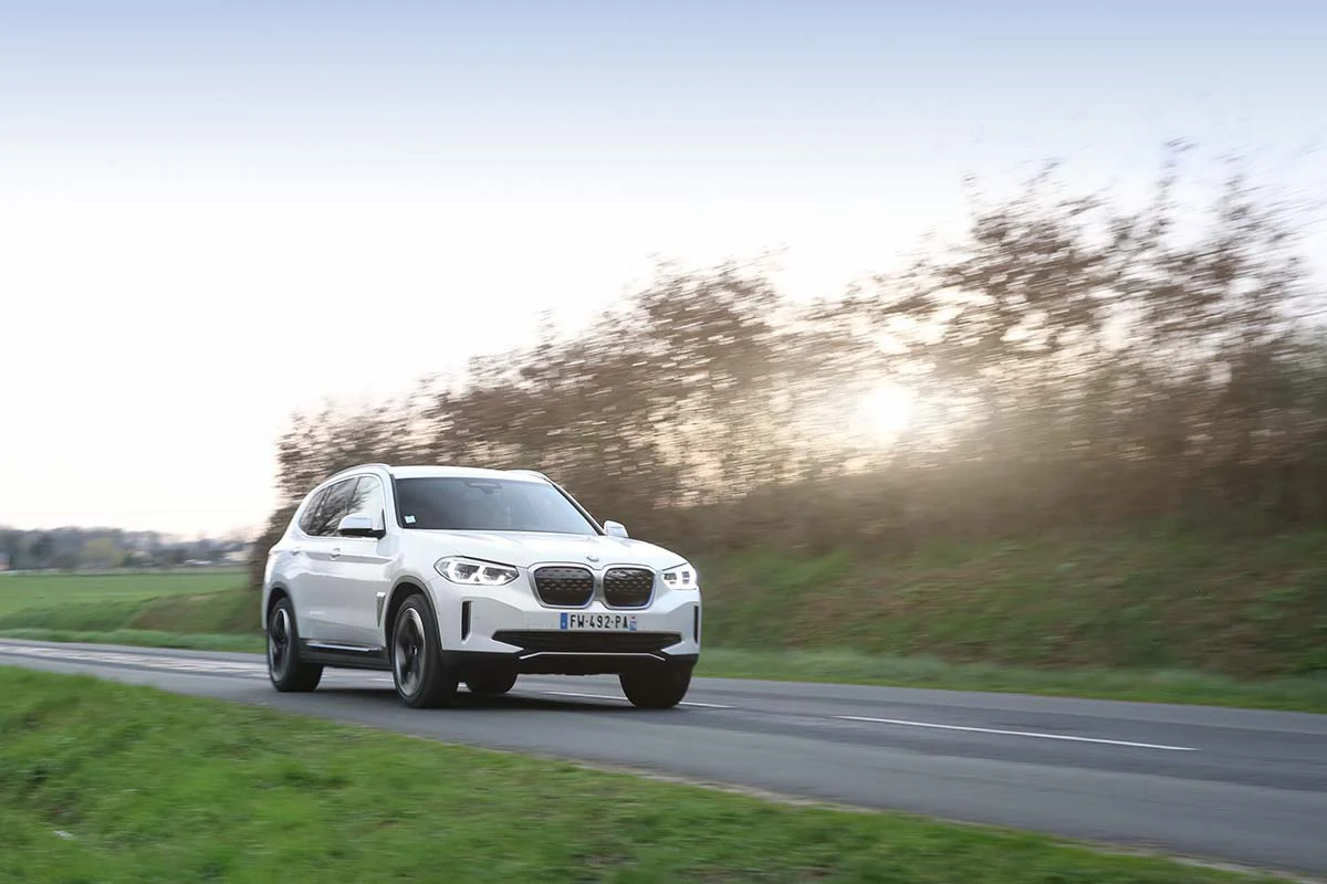 Essai BMW iX3 © Soufyane Benhammouda pour Clubic