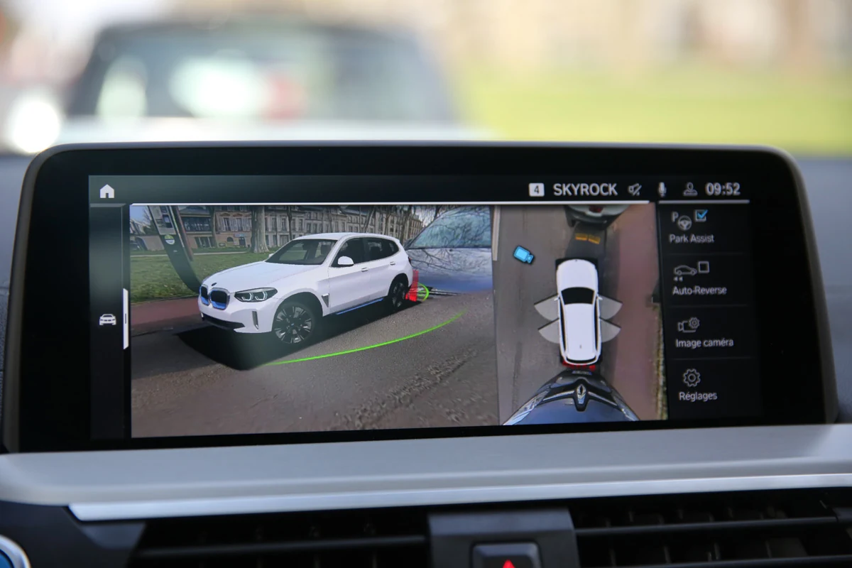 Essai BMW iX3 © Soufyane Benhammouda pour Clubic