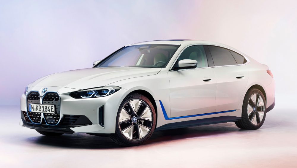 BMW dévoile son i4 : sa nouvelle berline tout électrique