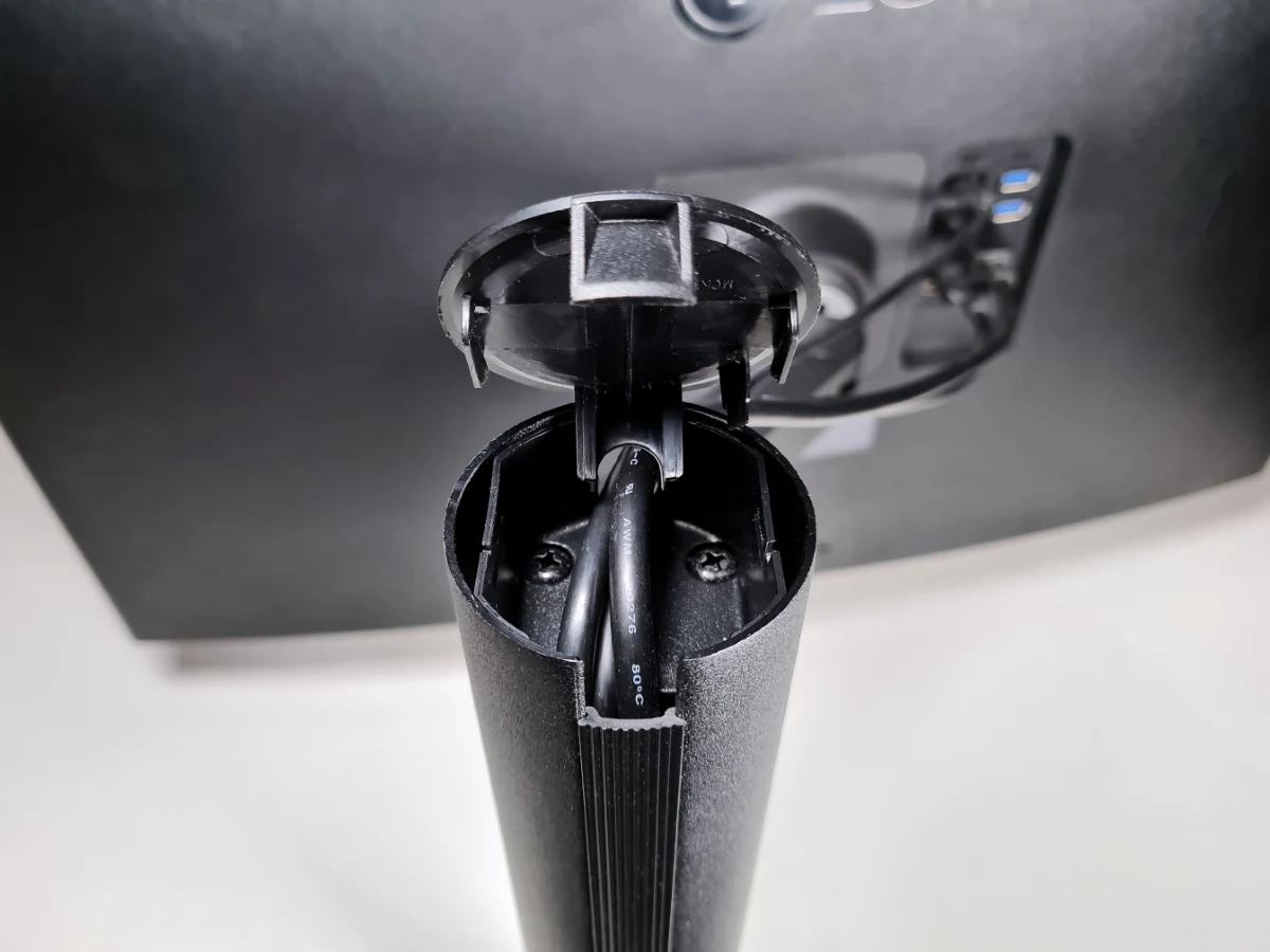 Test LG UltraFine Ergo 32UN880_8 © Matthieu Legouge