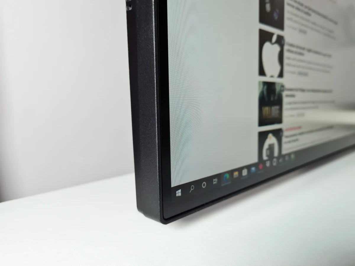 Test LG UltraFine Ergo 32UN880_13 © Matthieu Legouge