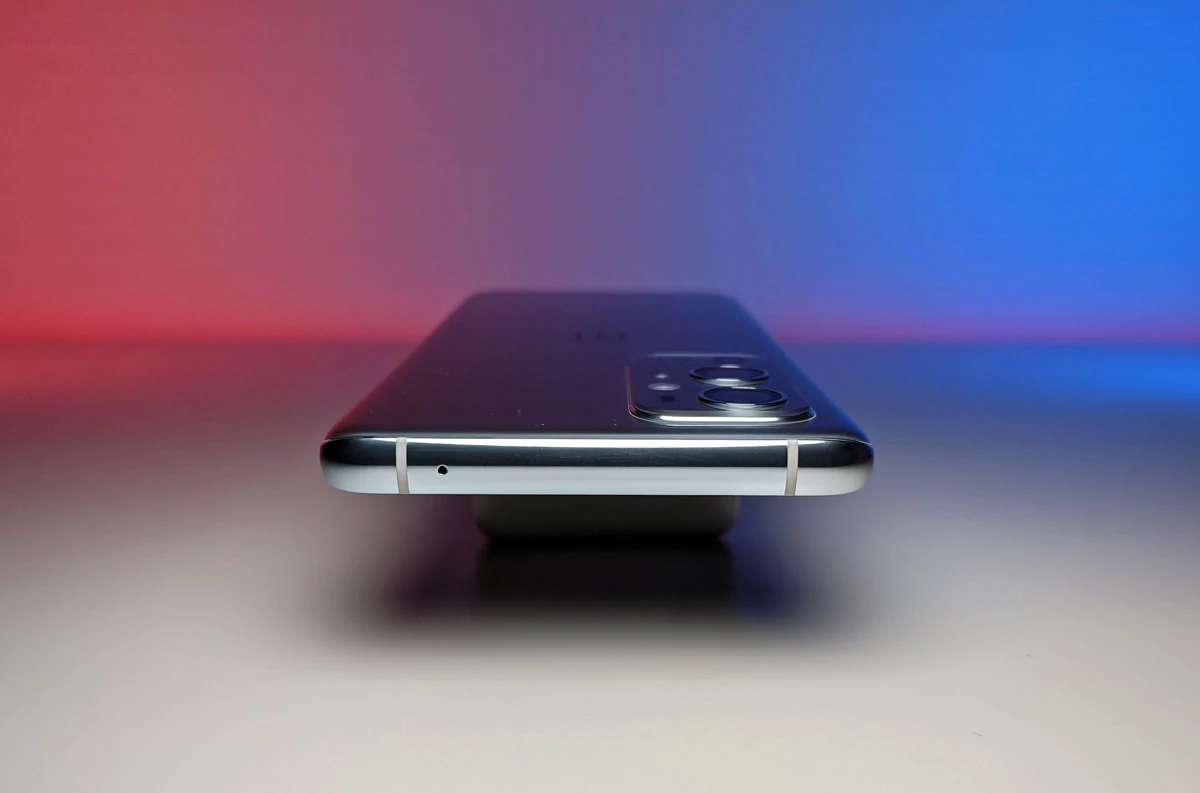 micro oneplus 9 pro