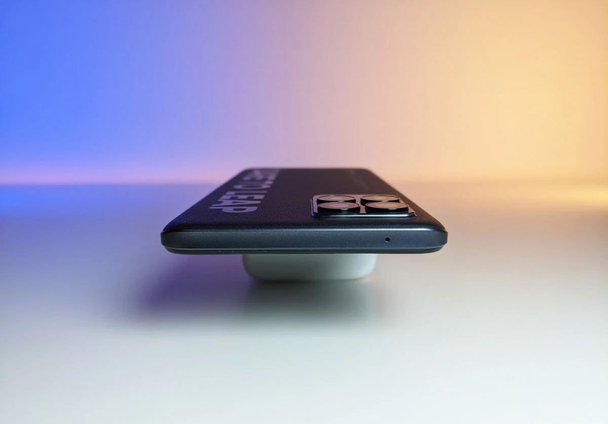 micro realme 8 pro
