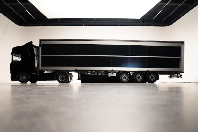 Sono Truck