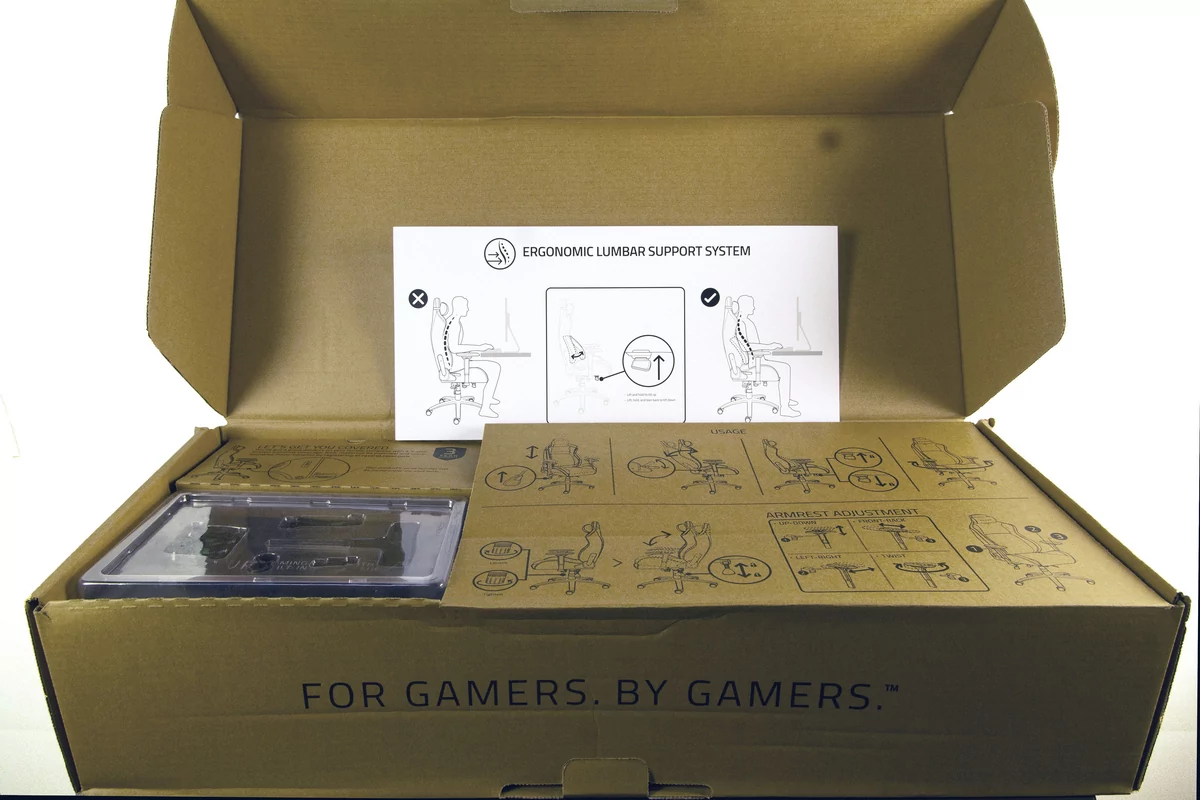 Razer Iskur unbox 2